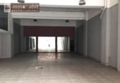 210m² commercial premises for sale in Lérida, Carrer del Cronista Muntaner photo