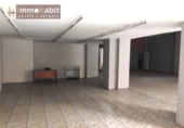 80m² locaux commerciaux pour vente à Lérida, Carrer Doctor Trueta photo