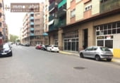 80m² locaux commerciaux pour vente à Lérida, Carrer Doctor Trueta photo