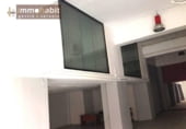 80m² locaux commerciaux pour vente à Lérida, Carrer Doctor Trueta photo