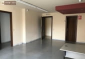 135m² office for sale in Lérida, Carrer Joan Miró photo