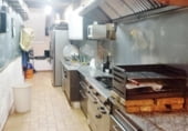 110m² locaux commerciaux avec locataires pour vente à Lérida, Carrer del Paer Rufes photo
