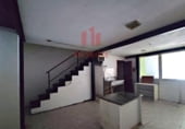 Local comercial en venta con 70m² en Orense, Rúa Altamira foto