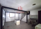 Local comercial en venta con 70m² en Orense, Rúa Altamira foto