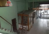 Local comercial en venta con 230m² en Orense, Rúa Serra Martiña foto