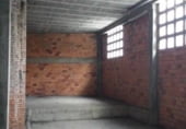 Local comercial en venta con 175m² en Orense, Camiño Peliquín foto