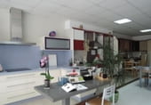 Local comercial en venta con 200m² en Orense, Rúa Río Bibei foto