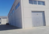 308m² warehouse for sale in Mora de Ebro, photo