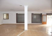 Local comercial en venta con 100m² en Torrevieja, Calle Patricio Pérez foto