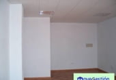 Local comercial
en venda
amb 40m² a Villamartín, Calle Virgen de las Virtudes foto