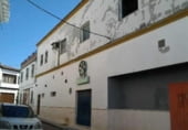 777m² bâtiment pour vente à Gilena, Polígono Sector 1 photo
