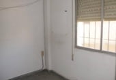 Local comercial en venta con 236m² en Onteniente, Avenida Conde Torrefiel foto