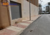 300m² locaux commerciaux pour vente à Roquetas de Mar, Paseo Los Castaños photo