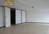 Local comercial en venta con 220m² en Carballo, Rúa Gran Vía foto