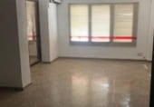 289m² commercial premises for sale in Igualada, Carrer de la Torre photo