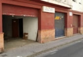 200m² commercial premises for sale in Granada, in the area of Campus, Calle Campoamor photo