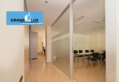 Oficina
en venda
amb 380m² a Granada foto