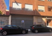259m² commercial premises for sale in Ponferrada, Calle Valle del Silencio photo
