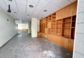 300m² commercial premises for sale in Ponferrada, Calle MSP photo