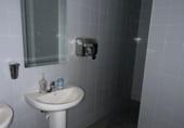 300m² commercial premises for sale in Ponferrada, Calle MSP photo