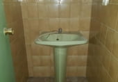 87m² commercial premises for sale in Ponferrada, Calle de Méjico photo