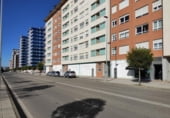 225m² commercial premises for sale in Ponferrada, Avenida de la Libertad photo
