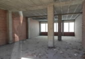 225m² commercial premises for sale in Ponferrada, Avenida de la Libertad photo