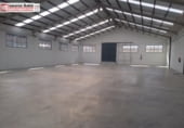 843m² warehouse industrial for sale in Arganda del Rey, Calle de Manzano photo