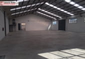 843m² warehouse industrial for sale in Arganda del Rey, Calle de Manzano photo