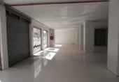 600m² commercial premises for sale in Rubiá, Calle Vendimia photo
