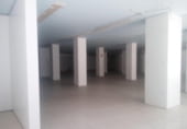 600m² commercial premises for sale in Rubiá, Calle Vendimia photo