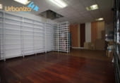 214m² commercial premises for sale in Badajoz, in the area of San Roque, Calle de Pedro de Valdivia photo