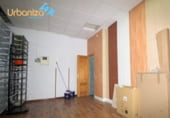 214m² commercial premises for sale in Badajoz, in the area of San Roque, Calle de Pedro de Valdivia photo