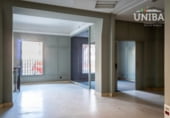 443m² commercial premises for sale in Badajoz, in the area of San Roque, Calle Antonio Amaya Álvarez photo