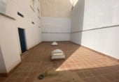 Local comercial
en venda
amb 275m² a Badajoz, a la zona de Sant Roc, Calle La Bomba foto