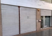 Local comercial en venta con 124m² en Tarrasa, Carrer de Sant Leopold foto