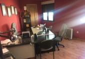 Nave Industrial en venta con 140m² en Villares de la Reina, Calle Robledo foto