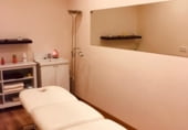 128m² commercial premises for sale in Palamós, Carrer València photo
