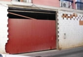 141m² commercial premises for sale in Montijo, Calle Castelar photo