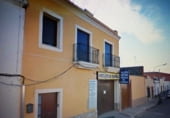 184m² commercial premises for sale in Montijo, Calle Felipe Trigo photo