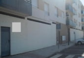 Local comercial en venta con 145m² en Almendralejo, Calle Miajadas foto