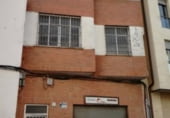 326m² building for sale in Plasencia, Calle San Julián photo