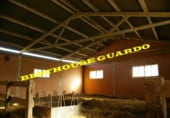 600m² warehouse industrial for sale in Guardo, Calle de Real photo