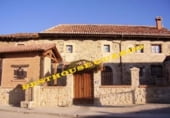 Edificio en venta con 381m² en Santibáñez de la Peña, CL-626 foto