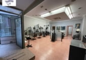 80m² hair salon for sale in Bilbao, in the area of Uribarri, Calle Calixto Leguina photo