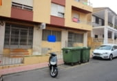 Local comercial
en venda
amb 93m² a Orpesa, Calle Almería foto