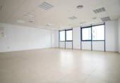 Oficina
en venda
amb 95m² a Sevilla, a la zona de Districte Nord, Calle Química foto