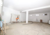 Local comercial en venta con 68m² en Luna, Calle del Tejar foto