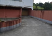 Local comercial en venta con 600m² en Boiro, Urbanización Escarabote foto