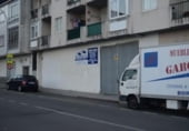 Local comercial en venta con 310m² en Boiro foto